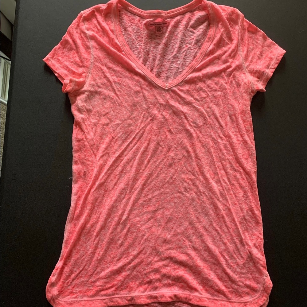 American Eagle V-Neck